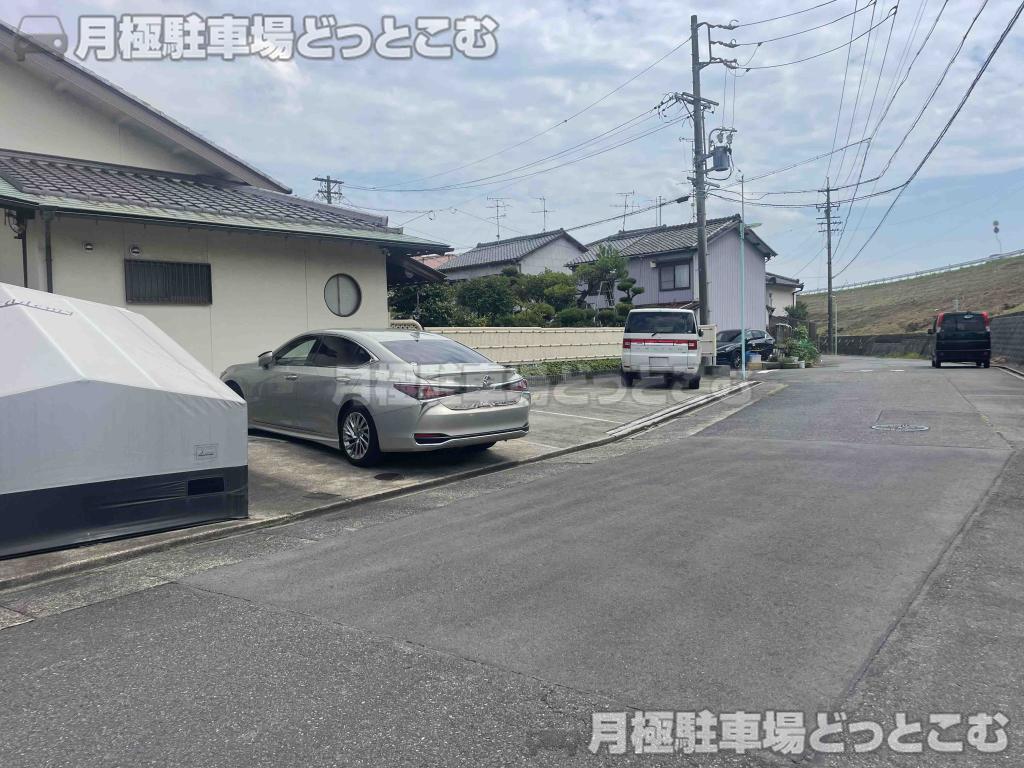 名古屋市中村区横井2-188の月極駐車場4
