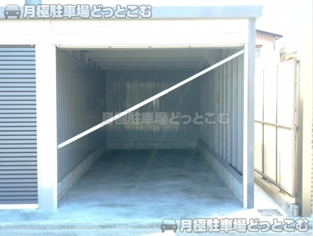 名古屋市昭和区元宮町6丁目33-3の月極駐車場2