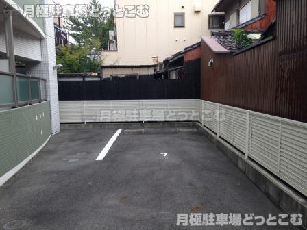 名古屋市中村区元中村町1丁目65の月極駐車場2