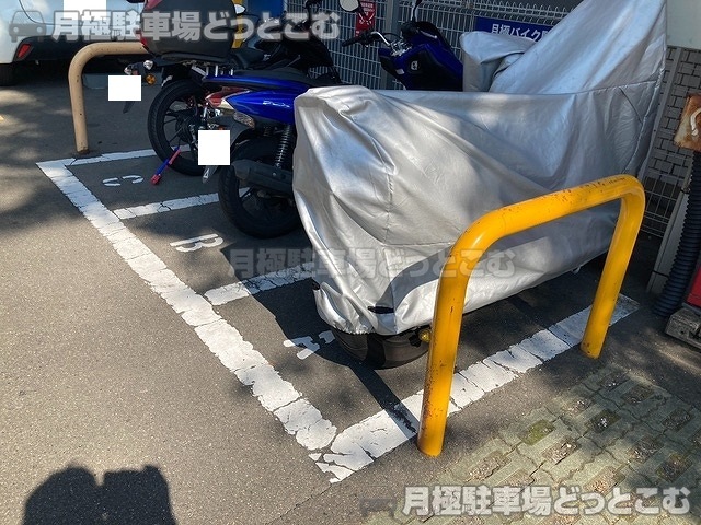 名古屋市中区丸の内3丁目1812の月極駐車場2