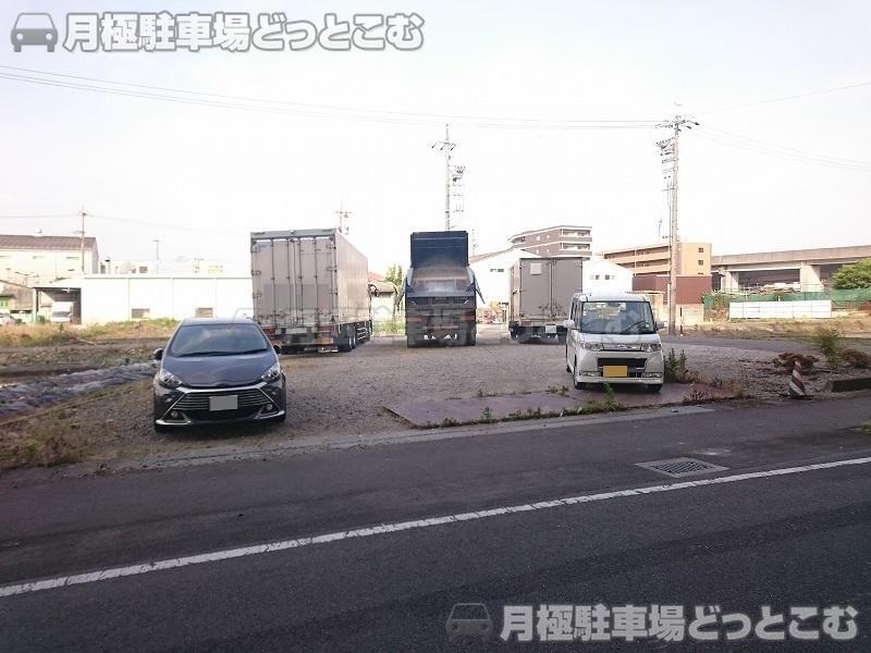 清須市阿原9丁田32-3の月極駐車場2