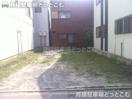 名古屋市中川区八家町2丁目22の月極駐車場1