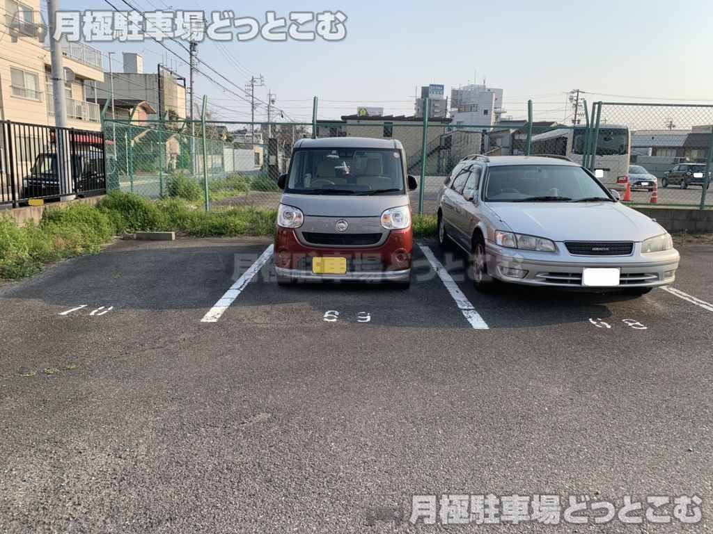 名古屋市中川区西日置2-1401の月極駐車場3