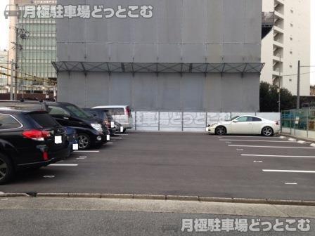 名古屋市中村区名駅南4丁目111の月極駐車場2