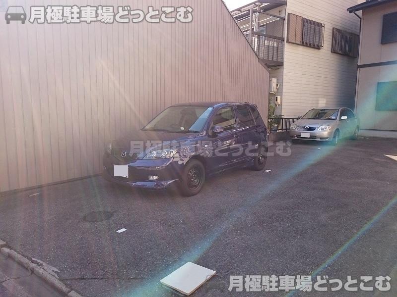 名古屋市西区名駅2-1402の月極駐車場2