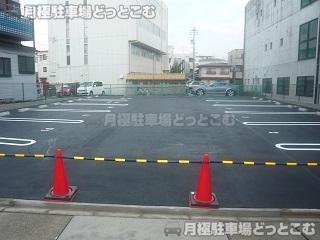 名古屋市昭和区鶴舞3丁目1416、1417の月極駐車場2