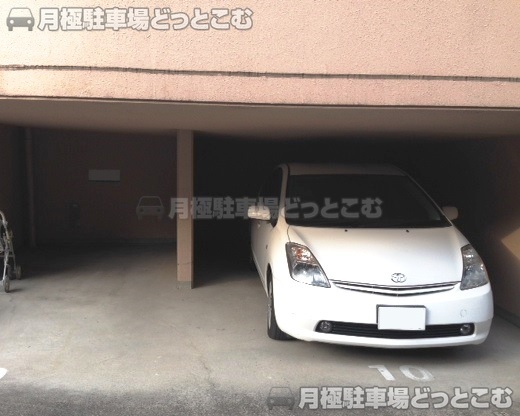 名古屋市昭和区広見町5-61の月極駐車場2