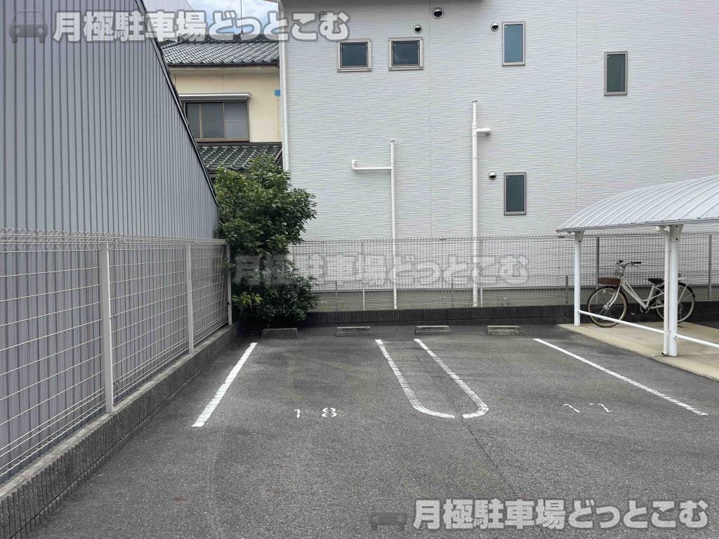 名古屋市中村区豊幡町79番地の月極駐車場6