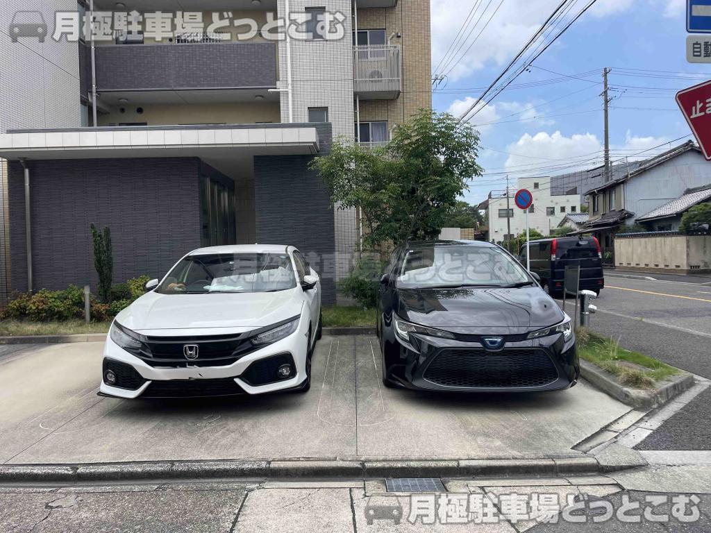 名古屋市中村区豊幡町79番地の月極駐車場8