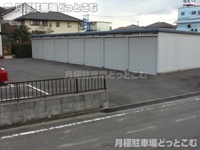 岡崎市東蔵前1丁目5-1の月極駐車場3