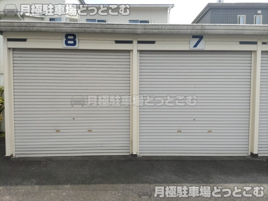 岡崎市東蔵前1丁目5-1の月極駐車場4