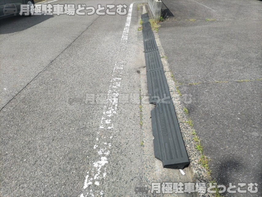 岡崎市東蔵前1丁目5-1の月極駐車場7