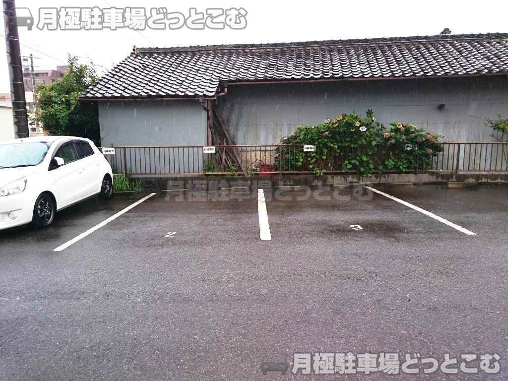 名古屋市守山区喜多山1丁目418番の月極駐車場2