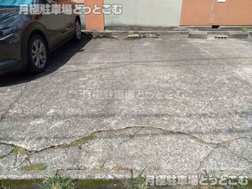 名古屋市西区新道1丁目2501-1の月極駐車場6