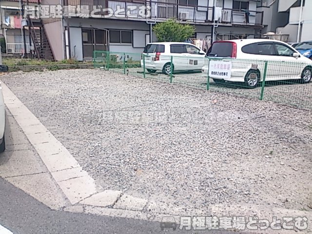名古屋市西区城町56の月極駐車場4