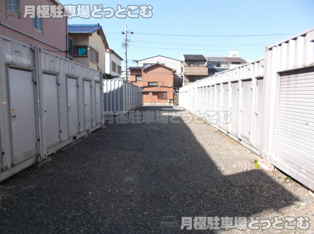 名古屋市北区萩野通2-1019の月極駐車場2