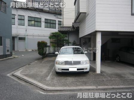 名古屋市中村区太閤1丁目7-25の月極駐車場1