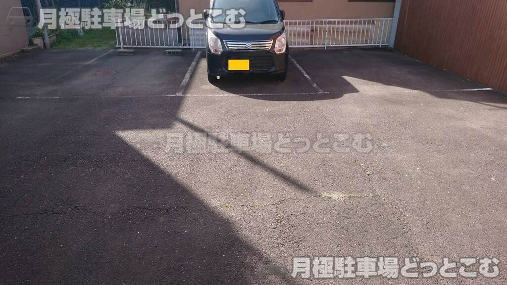 名古屋市西区幅下1丁目906番1の月極駐車場2