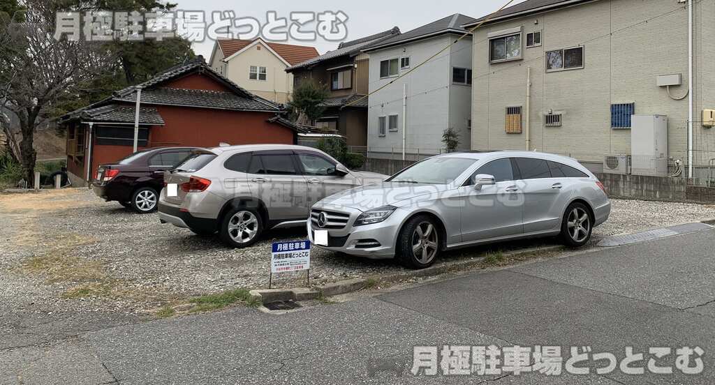 刈谷市寺横町3丁目69番の月極駐車場3