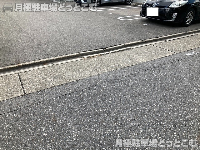 名古屋市西区菊井2-801,802の月極駐車場6