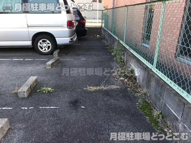 名古屋市千種区千種3丁目1005-2の月極駐車場2