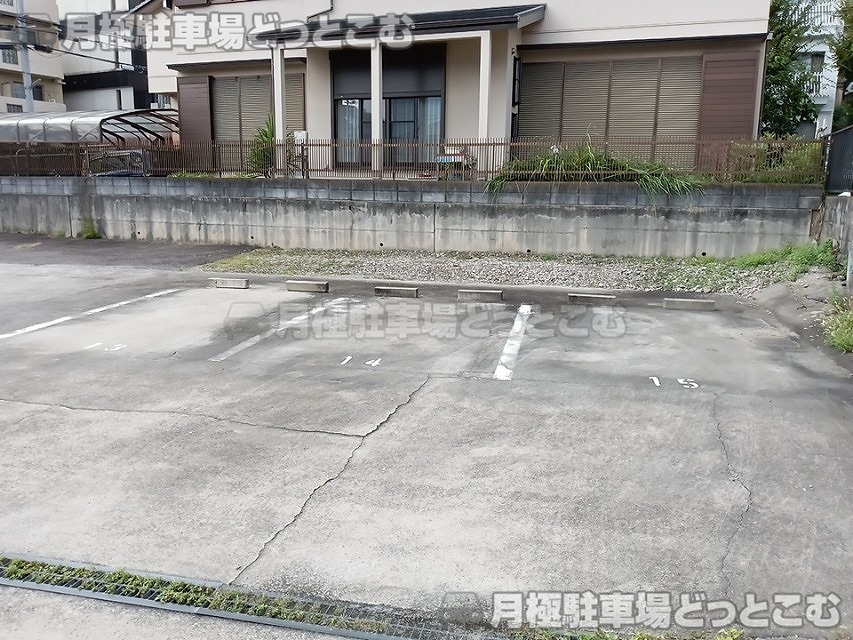 名古屋市千種区向陽町2-43-1,44-1の月極駐車場7