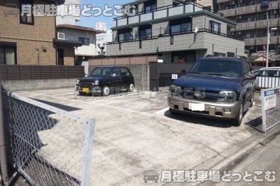 名古屋市千種区今池南409番の月極駐車場2