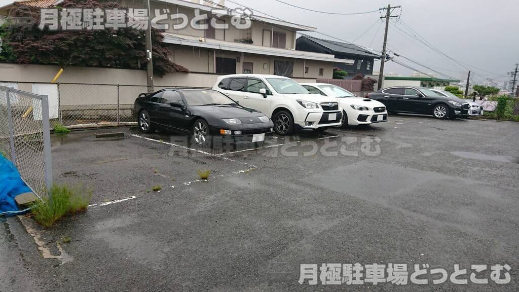 名古屋市千種区田代町字蝮池上108-41の月極駐車場3
