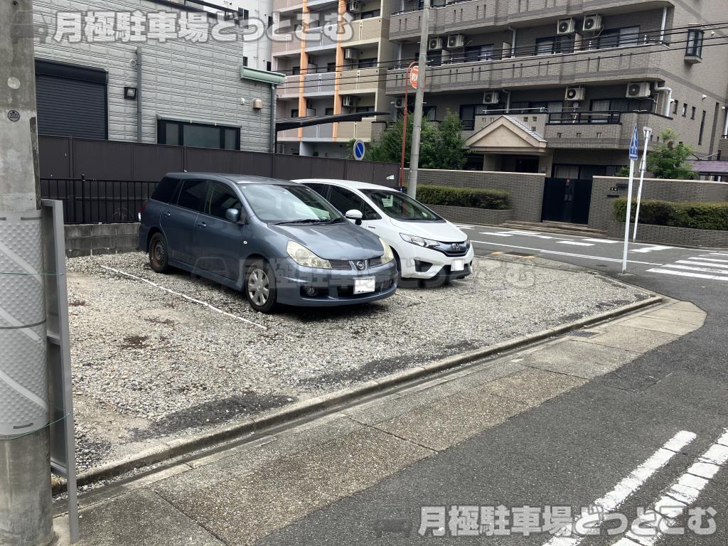 名古屋市千種区今池南408-1の月極駐車場2