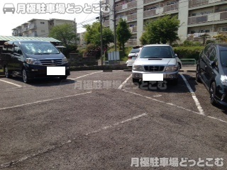 名古屋市名東区つつじが丘510-1の月極駐車場1