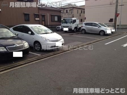 名古屋市中村区靖国町1丁目18の月極駐車場2