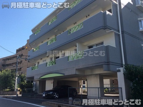 長久手市蟹原310の月極駐車場2
