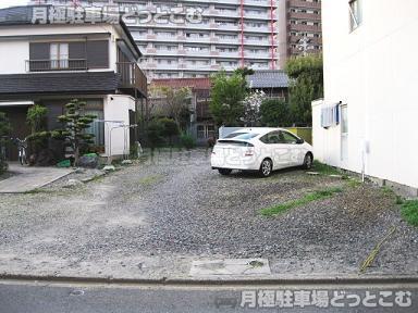 名古屋市中村区上米野町3丁目3-2.3-5.2-5の月極駐車場2