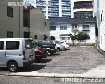 名古屋市中区橘2-710の月極駐車場2