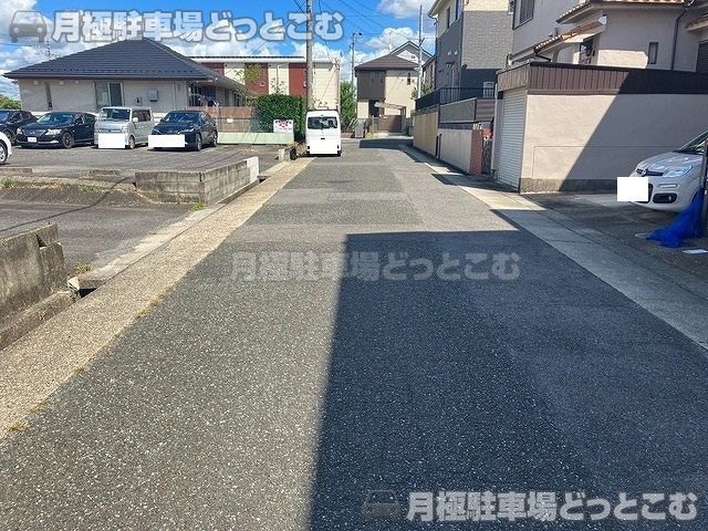名古屋市名東区豊が丘2619の月極駐車場6