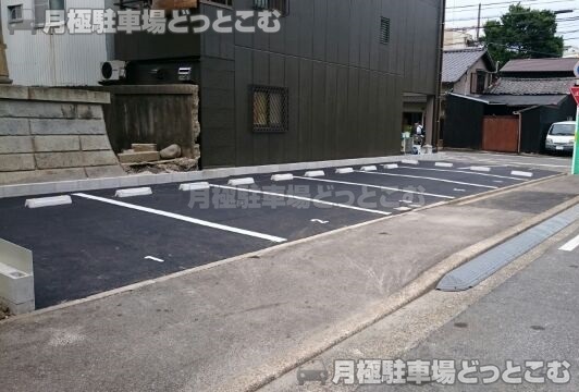 名古屋市西区新道1丁目1507番の月極駐車場1