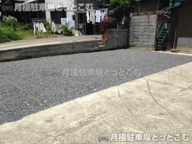 一宮市音羽3丁目10番12の月極駐車場2