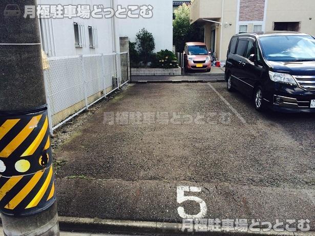 名古屋市西区児玉3丁目16-7の月極駐車場2