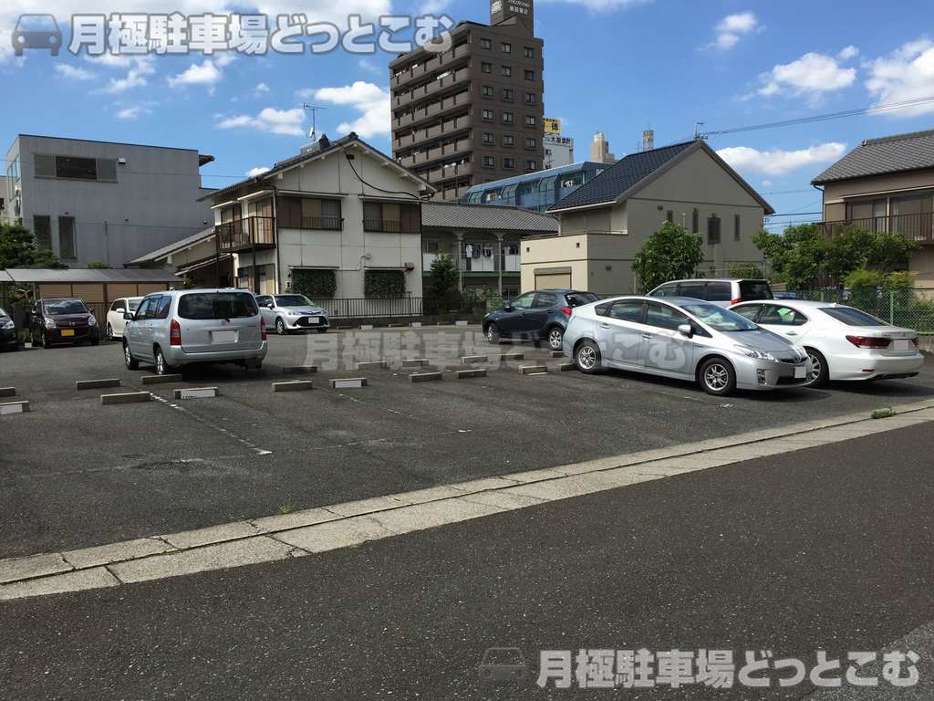 名古屋市天白区植田南2丁目410の月極駐車場3