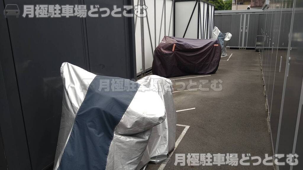 名古屋市東区砂田橋5-801-2の月極駐車場3