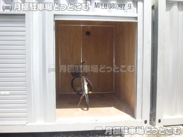 半田市花園町4-2-14の月極駐車場3
