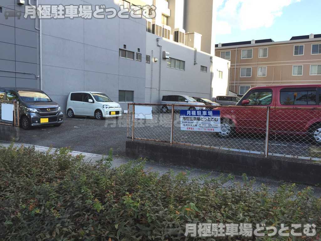 名古屋市名東区一社2丁目29の月極駐車場3