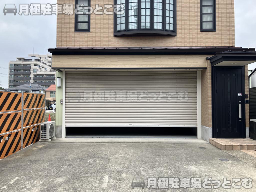 名古屋市瑞穂区中山町5丁目4-1の月極駐車場5