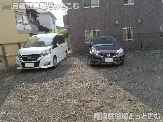 名古屋市中川区神郷町1丁目28-1の月極駐車場2