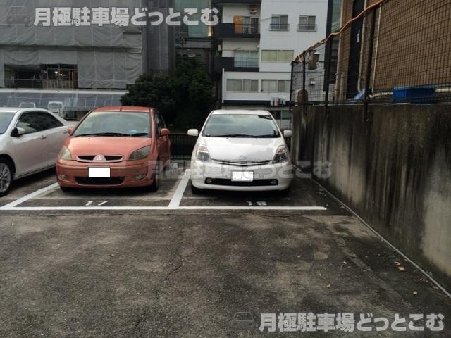 名古屋市中区千代田4丁目120番1.2の月極駐車場2