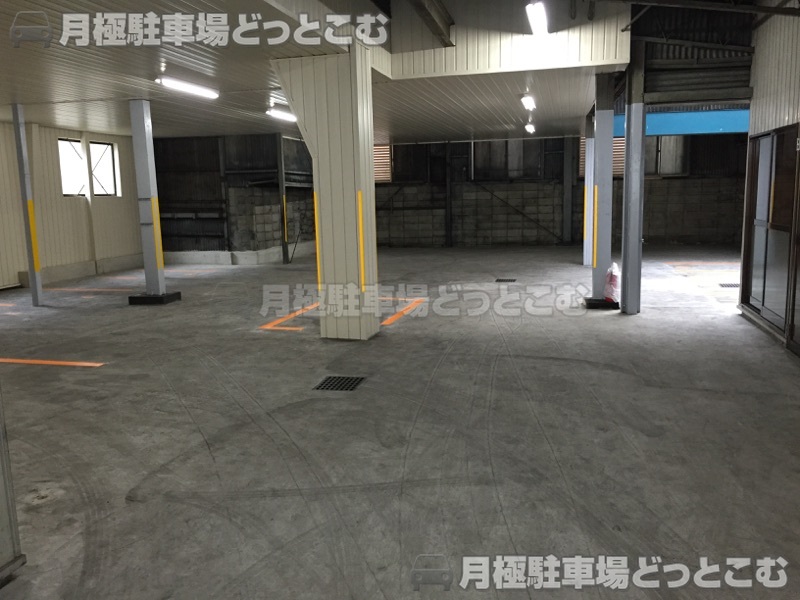 名古屋市熱田区横田2丁目2-27の月極駐車場3