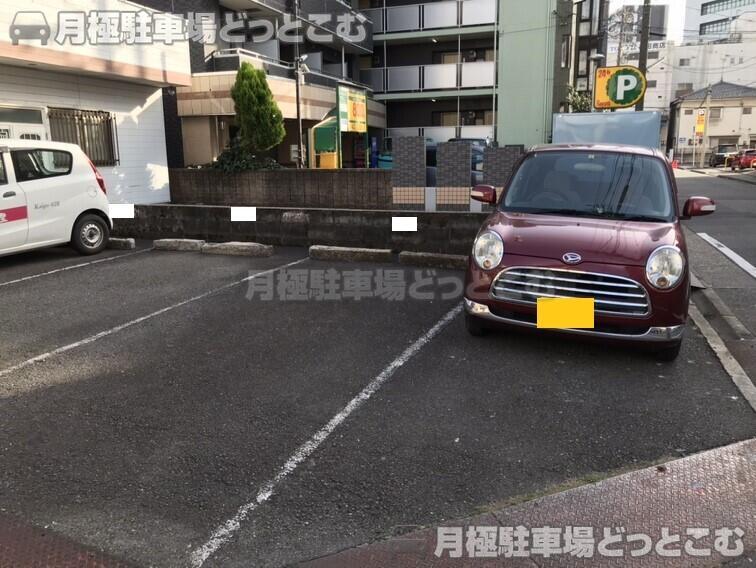 名古屋市中区新栄2丁目1401,1402の月極駐車場2