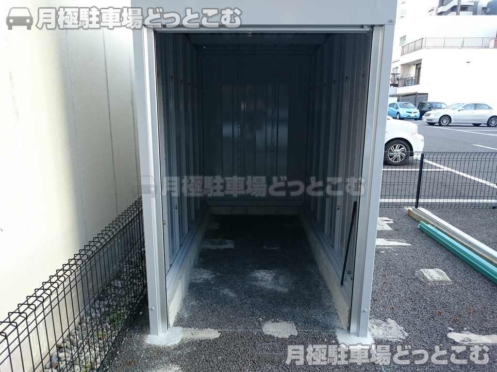 名古屋市中区丸の内3丁目1102-1、1102-2、1103、1104、1105の月極駐車場2