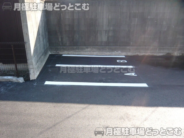名古屋市西区名西2丁目807番の月極駐車場2