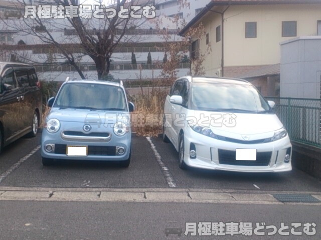 名古屋市昭和区妙見町50番2の月極駐車場2